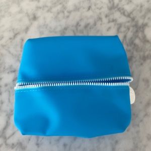 Drunk elephant tiny bag